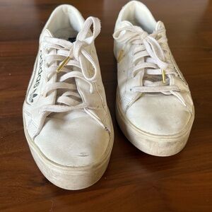 White Adidas Sneakers Women’s Size 10